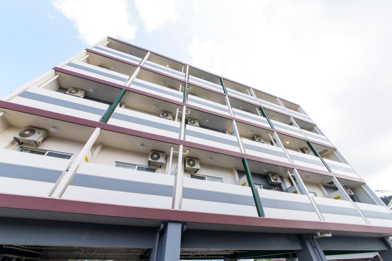 Aparthotel Mr. Kinjo In Matabee Okinawa Esterno foto