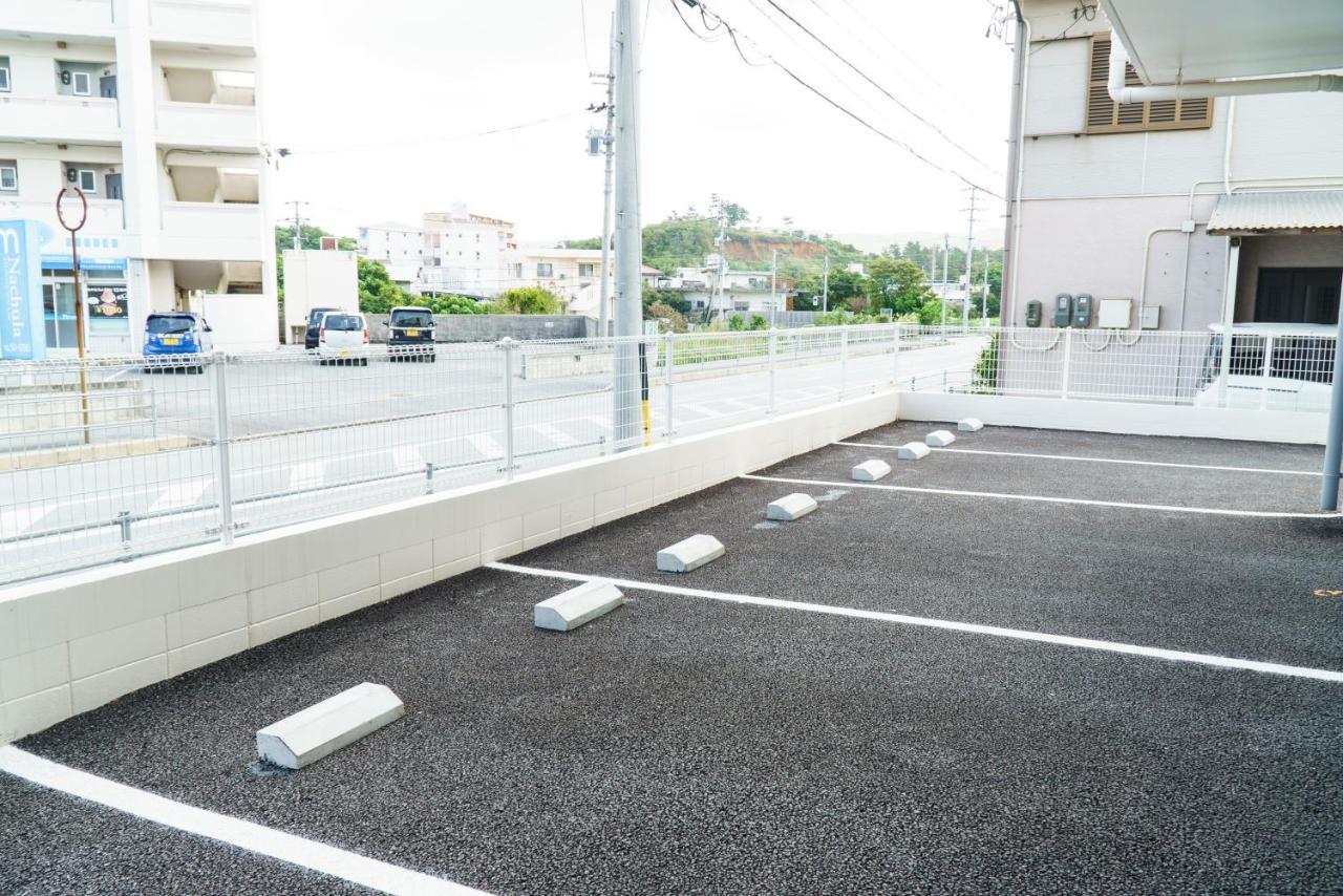 Aparthotel Mr. Kinjo In Matabee Okinawa Esterno foto